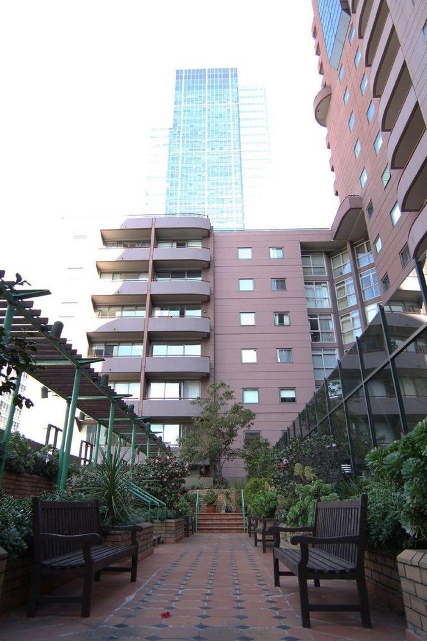 Paramount Apartments Мельбурн Экстерьер фото